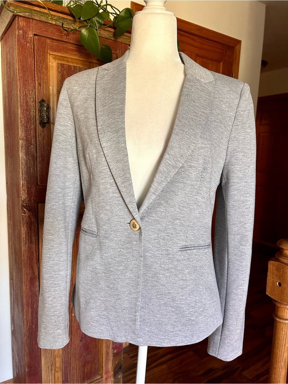 Philosophy Light Gray Single-Button Women's Blazer